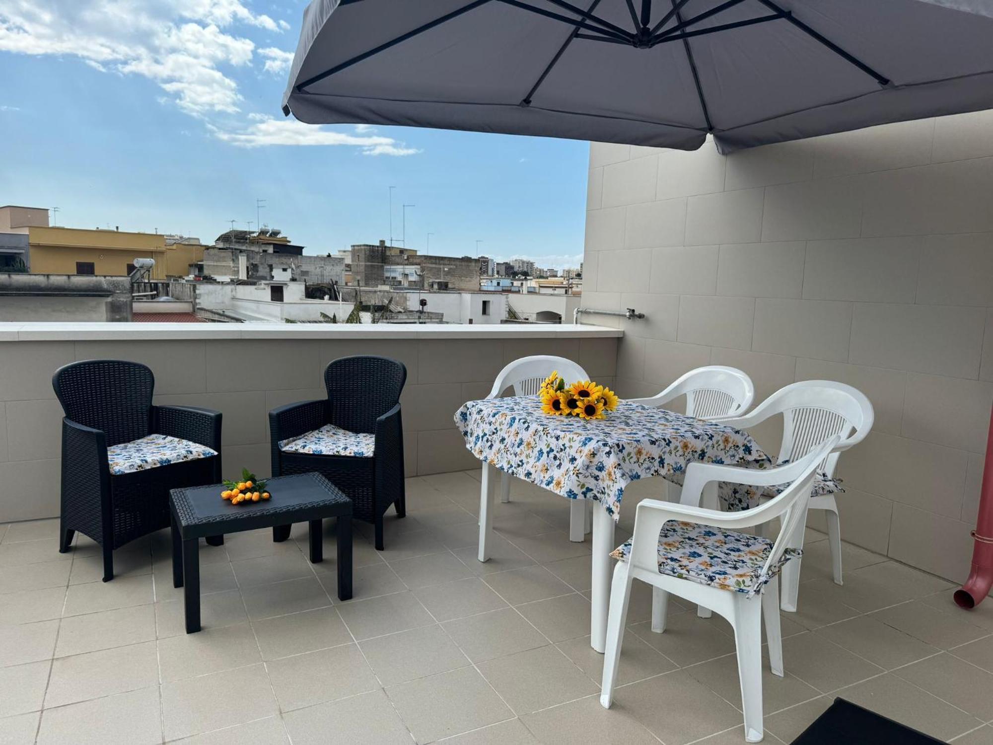 Casa Vacanze La Perla Rara Taranto Kültér fotó